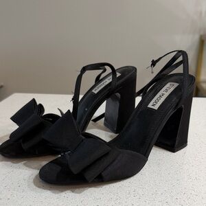 Steve Madden Black Bow Heels